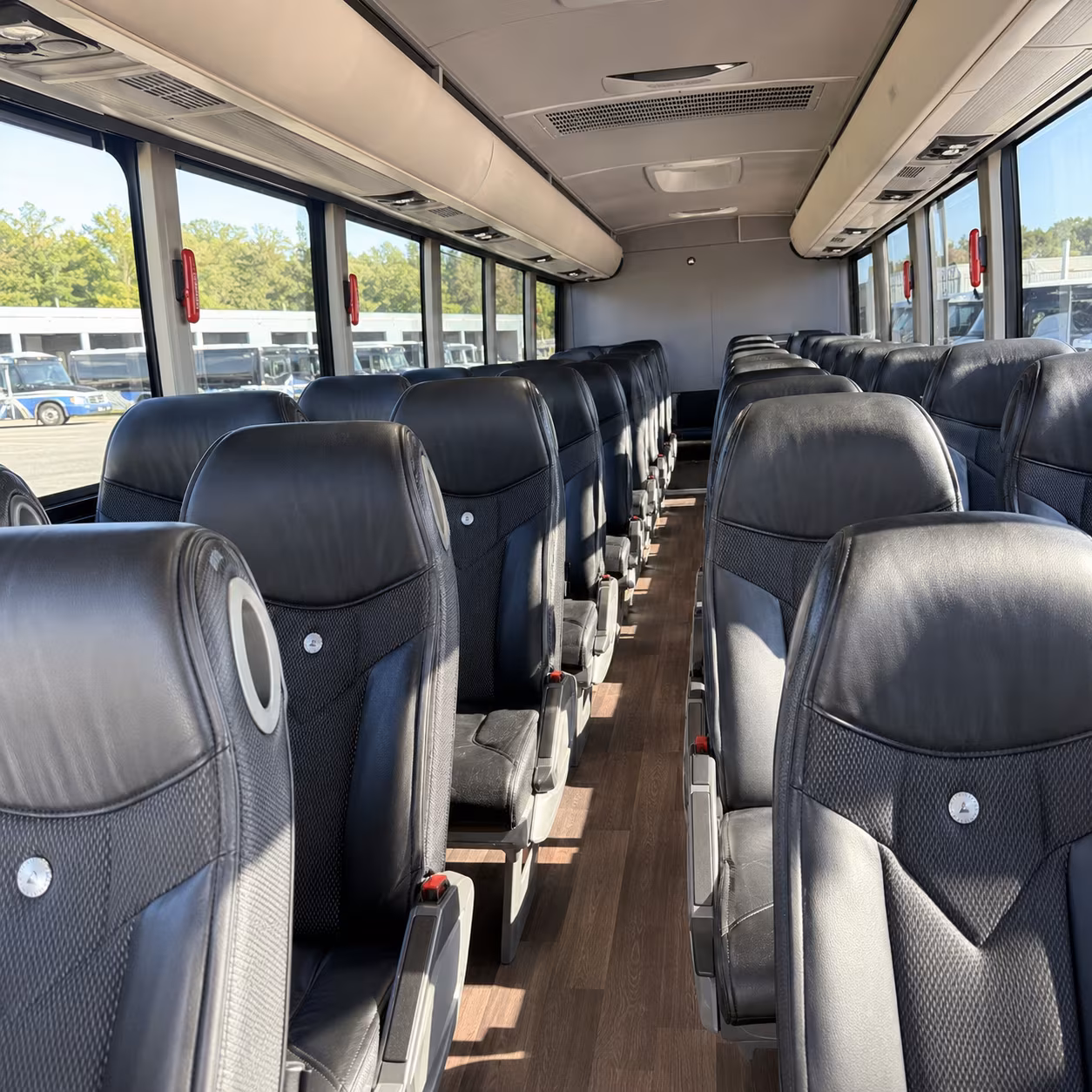 bringing your group to toyota pavilion at concord a bus makes all the difference