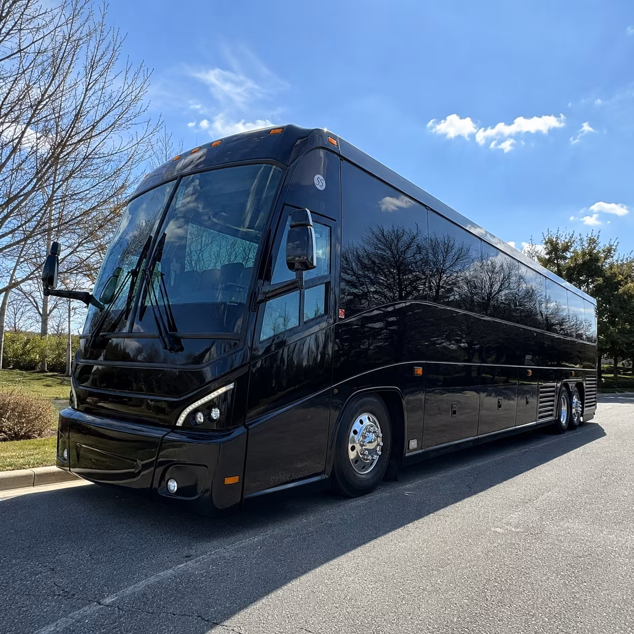 milpitas make your group trip comfortable with a milpitas long distance charter bus rental