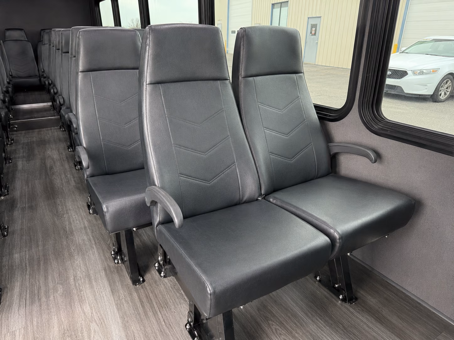 san leandro concert bus rentals for groups and fans